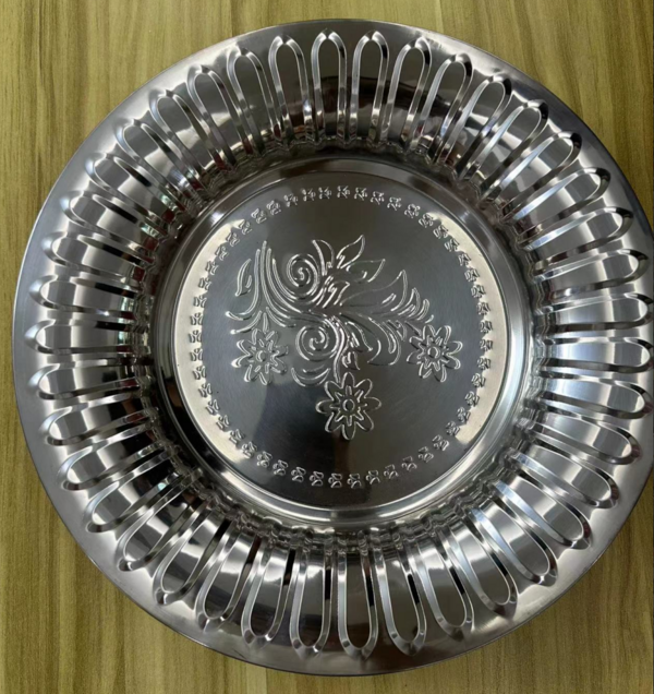 Большая цветочная тарелка