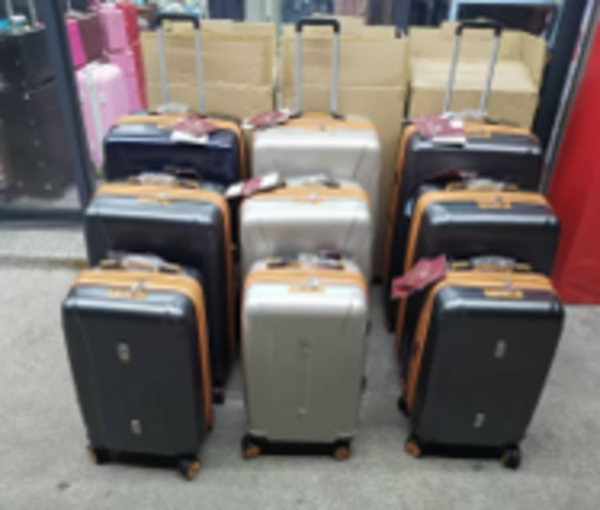 Чемодан WINSOR (Большой 28 дюймов)